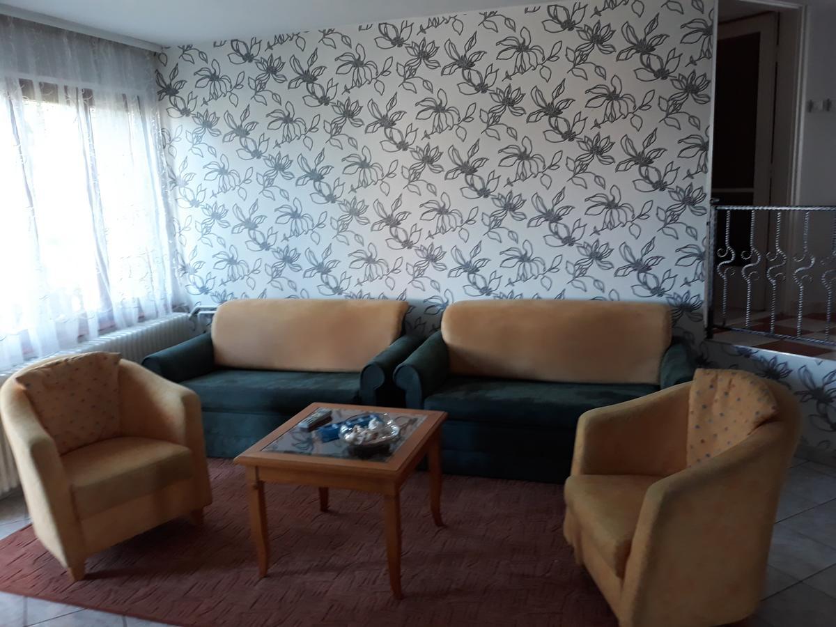 Rozsa Apartman Ленти Экстерьер фото